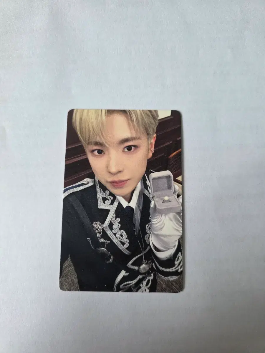 thumbnail-0
